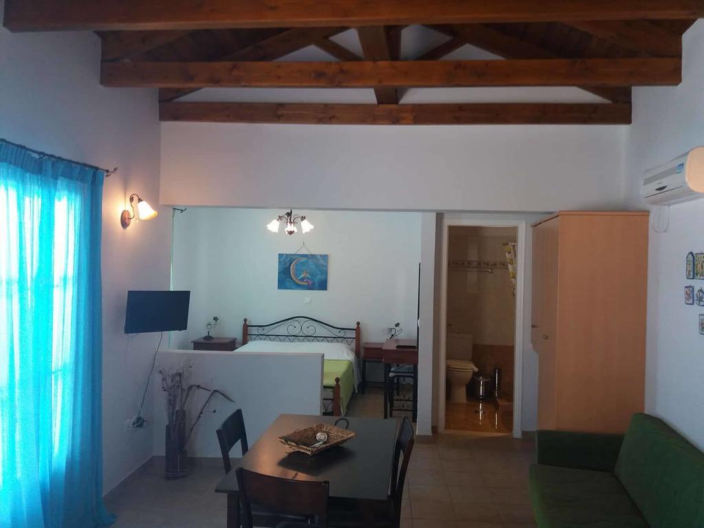 Afroksilia Apartment Katouna Bagian luar foto